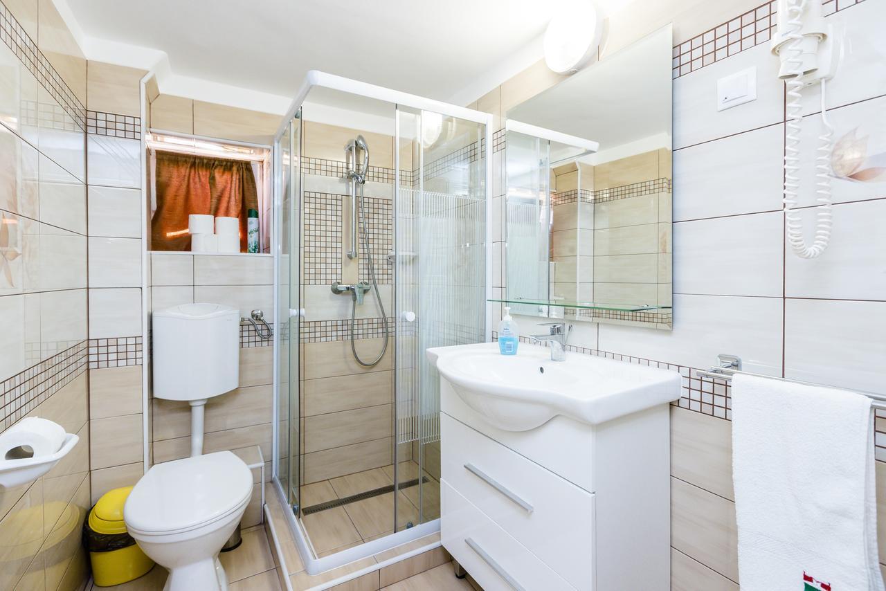 Almafa Apartmanhaz Eger Exteriér fotografie