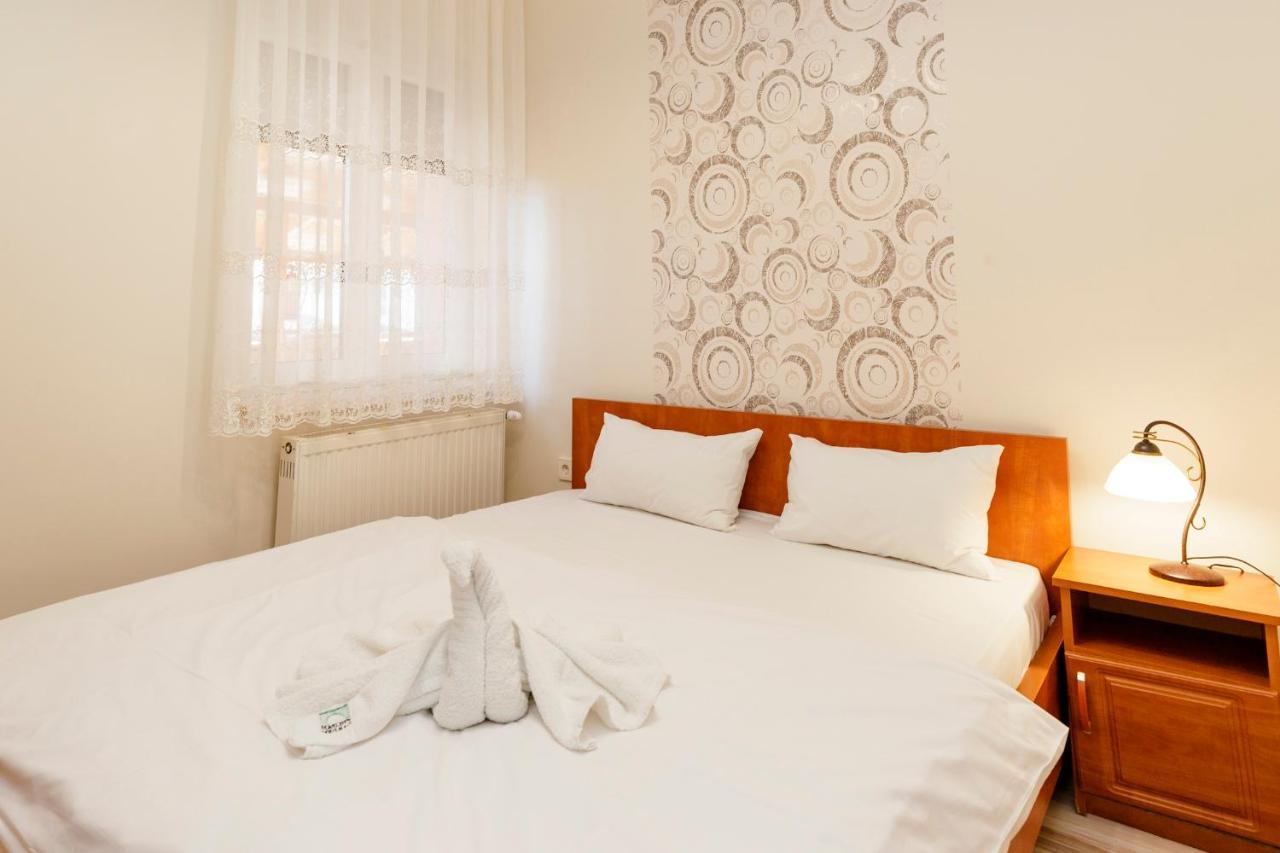 Almafa Apartmanhaz Eger Exteriér fotografie