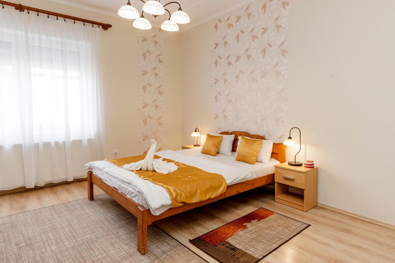 Almafa Apartmanhaz Eger Exteriér fotografie